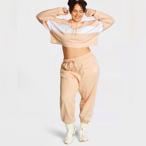 🎉HP🎉🎉1010/3 PINK CAMPUS SWEATPANTS